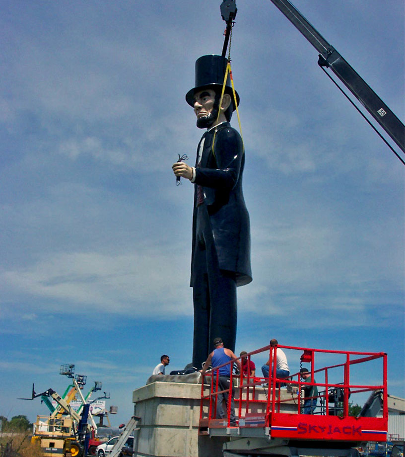 Abraham Lincoln Statue