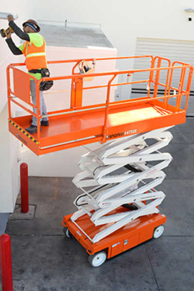 Genie S4726E - Alexander Equipment