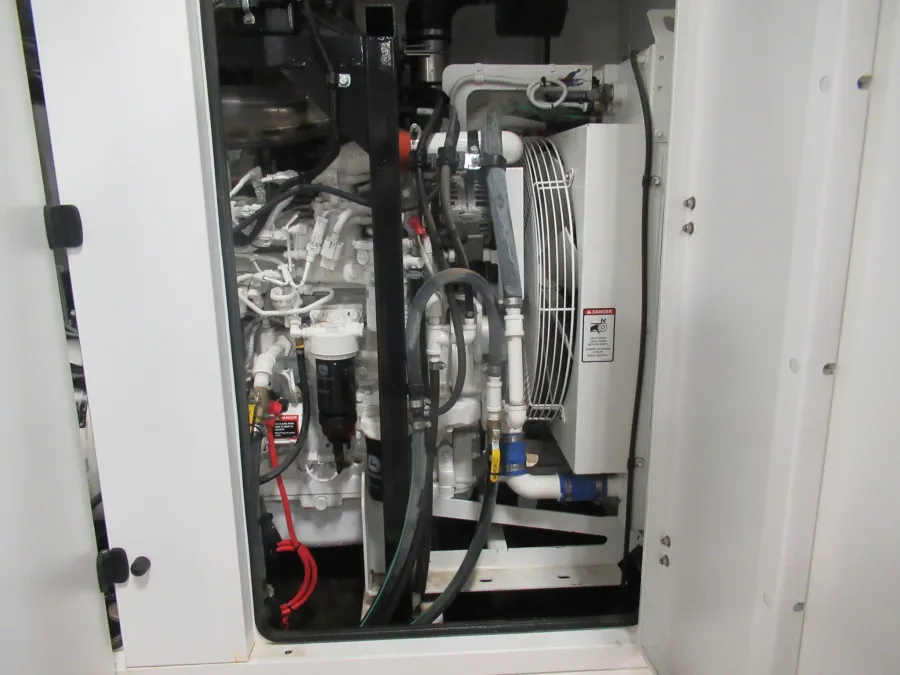 Blue Star 100kW Diesel Standby Generator unused - view 5
