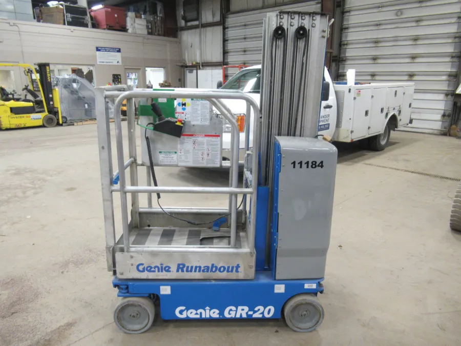 Genie GR-20 Vertical Mast Lift #11184 - view 1
