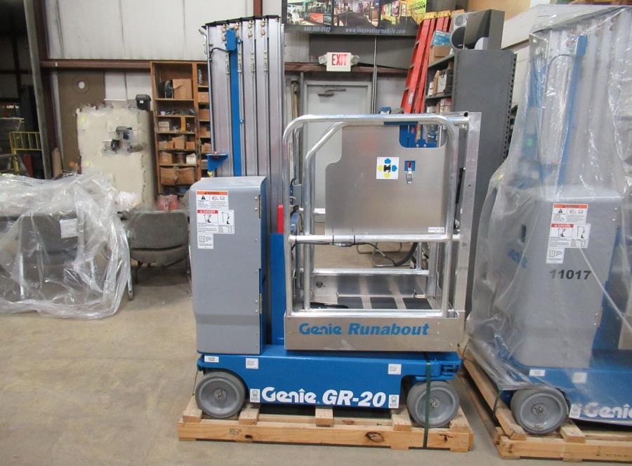 Genie GR-20 Vertical Mast Lift #11018 - view 1