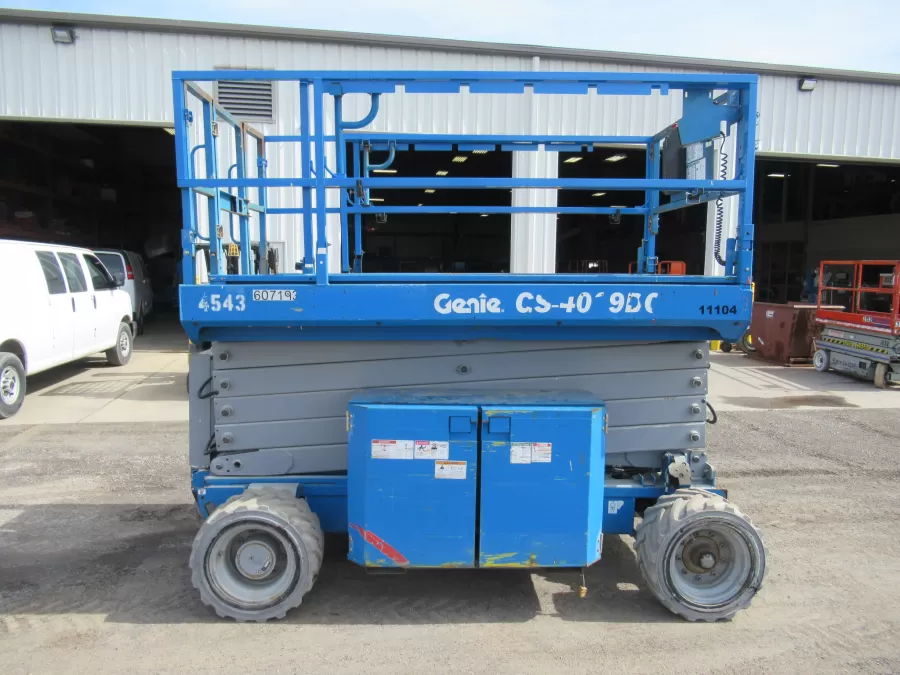 Genie GS-4069DC  Scissor Lift #11104 - view 4