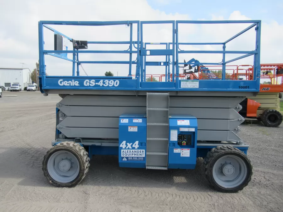 Genie GS-4390 Scissor Lift-S #10001 - view 4