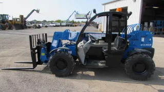 Genie GTH-5519 Reach Forklift - Telehandler #10992 - view 2