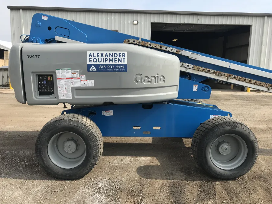 Genie S-60 Boom Lift #10477 - view 4