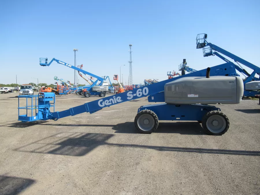 Genie S-60 Boom Lift #9875 - view 4