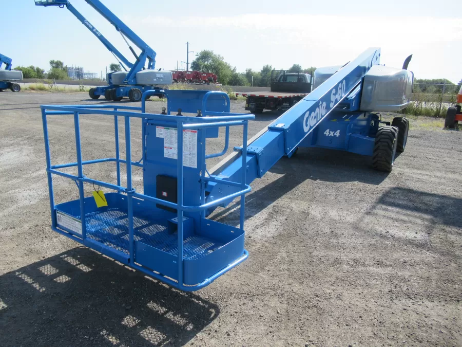 Genie S-60 Boom Lift #9875 - view 6