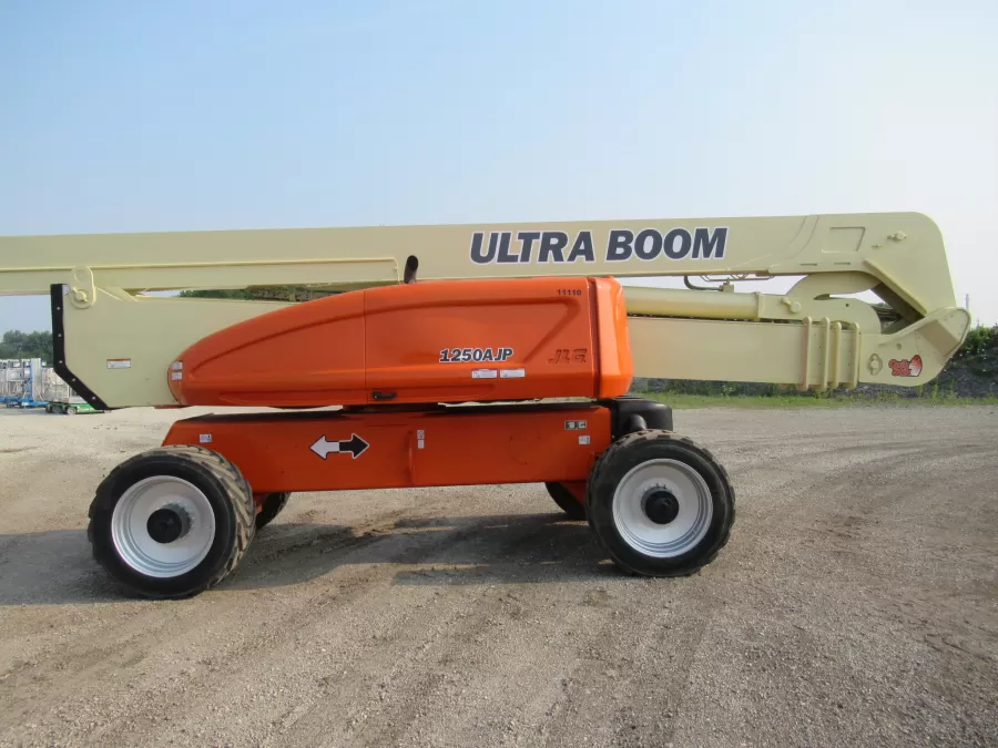 JLG 1250AJP Boom Lift-S #11110 - view 2