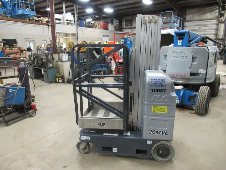 JLG 20MVL Vertical Mast Lift #10687 - view 1