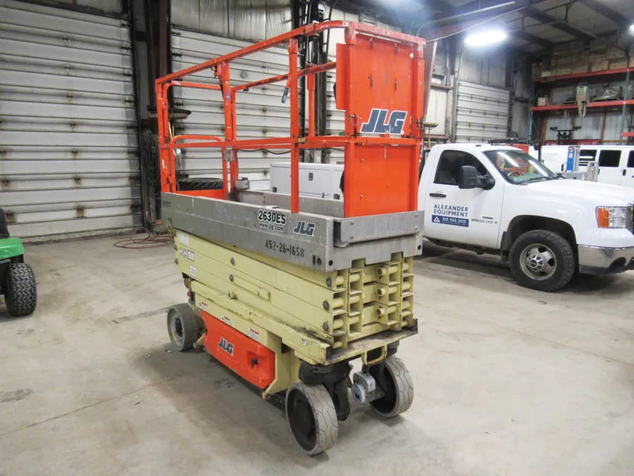 JLG 2630ES Scissor Lift #11557 - view 2