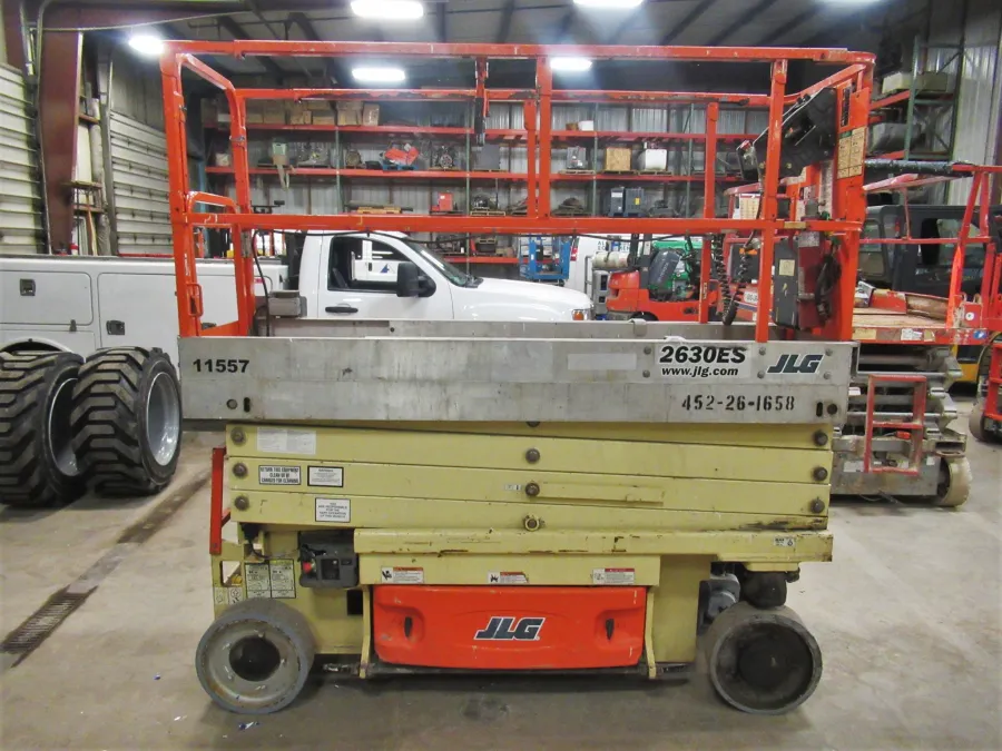 JLG 2630ES Scissor Lift #11557 - view 4