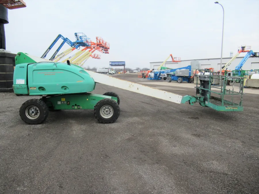 JLG 400S Boom Lift-S #9858 - view 1
