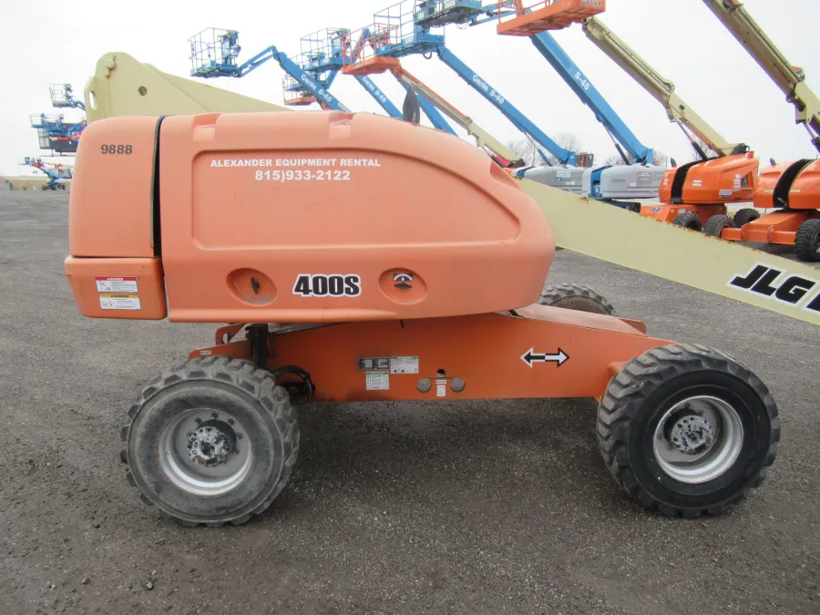JLG 400S Boom Lift-S #9888 - view 2