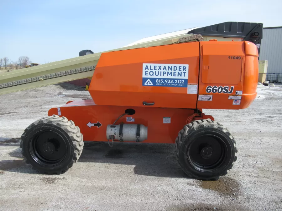 JLG 660SJ Boom Lift-S #11049 - view 3