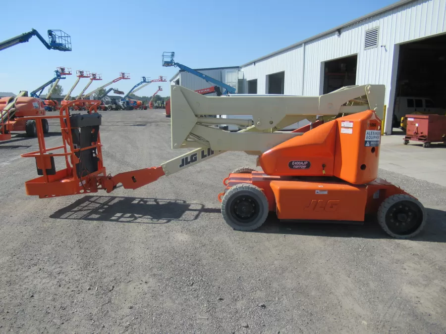JLG E400AN Boom Lift #11066 - view 1