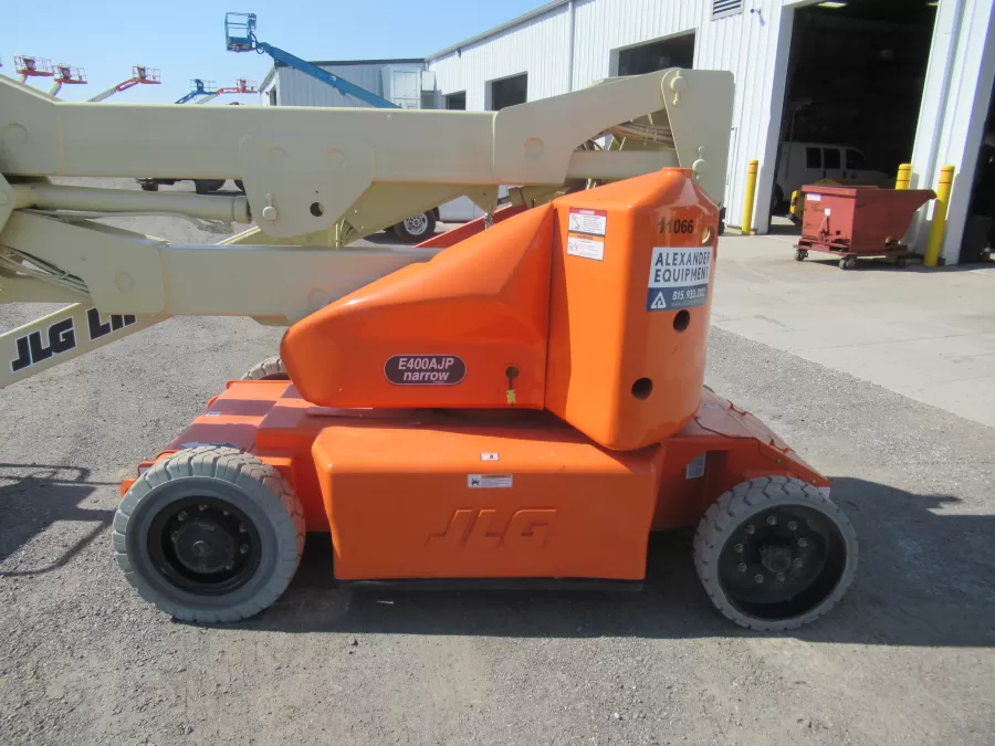 JLG E400AN Boom Lift #11066 - view 2