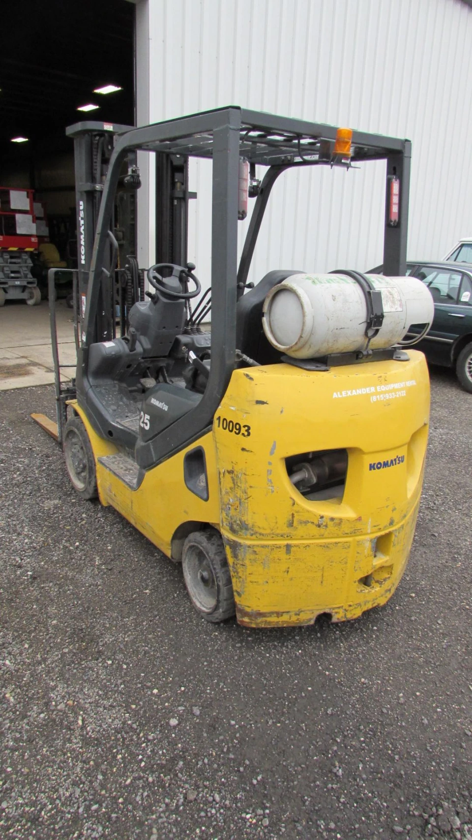 Komatsu FG25ST-16 Forklift #10093 - view 2