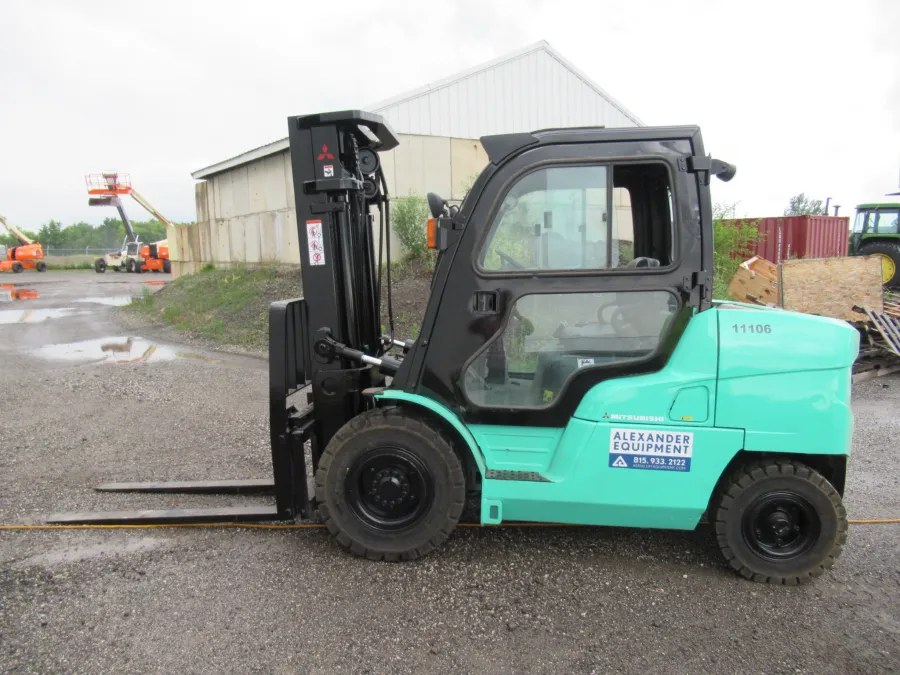Mitsubishi Forklift FD50CN-S #11106 - view 3