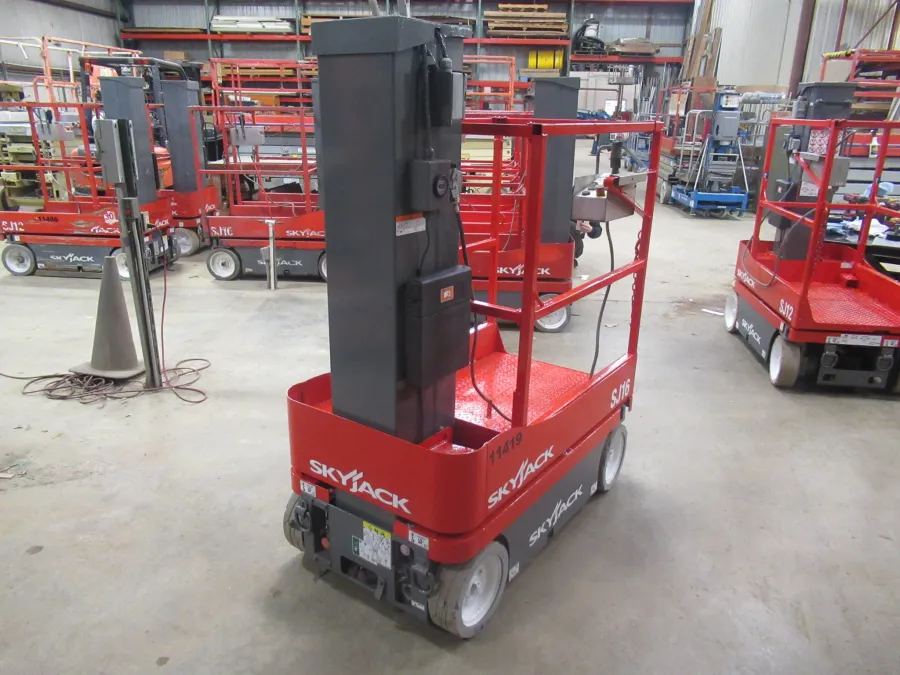 Skyjack SJ16 Vertical Mast Lift-S #11419 - view 4