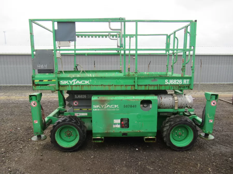 Skyjack SJ6826RT Scissor Lift #11075 - view 2