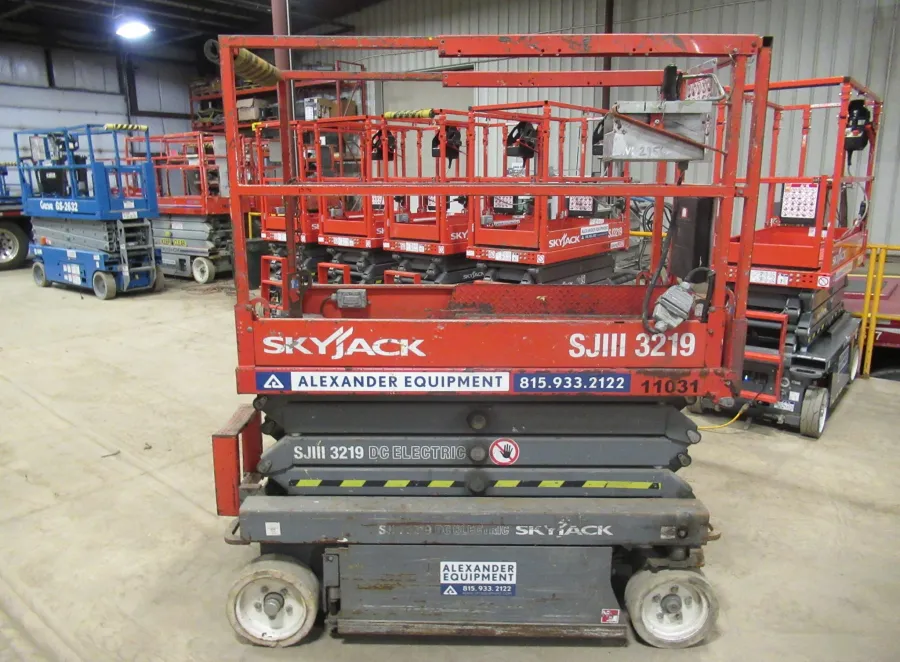 Skyjack SJIII 3219 Scissor Lift-S #11031 - view 1