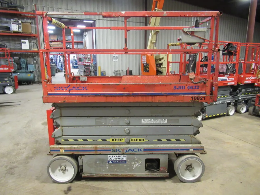 Skyjack SJIII 4632 Scissor Lift #10821 - view 1