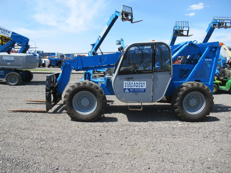 Genie-Terex TH636 Telehandler #10603 - view 1