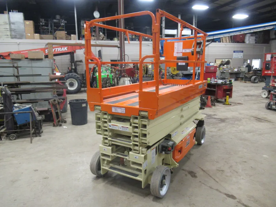 JLG 2646ES Scissor Lift #10970 - view 4